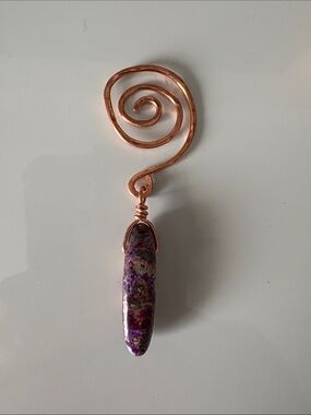 Maggie Tea Charm